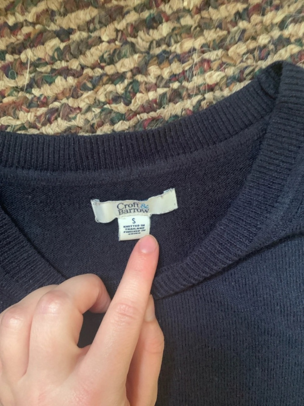 croft & barrow Women's Navy V-Neck Knit Sweater